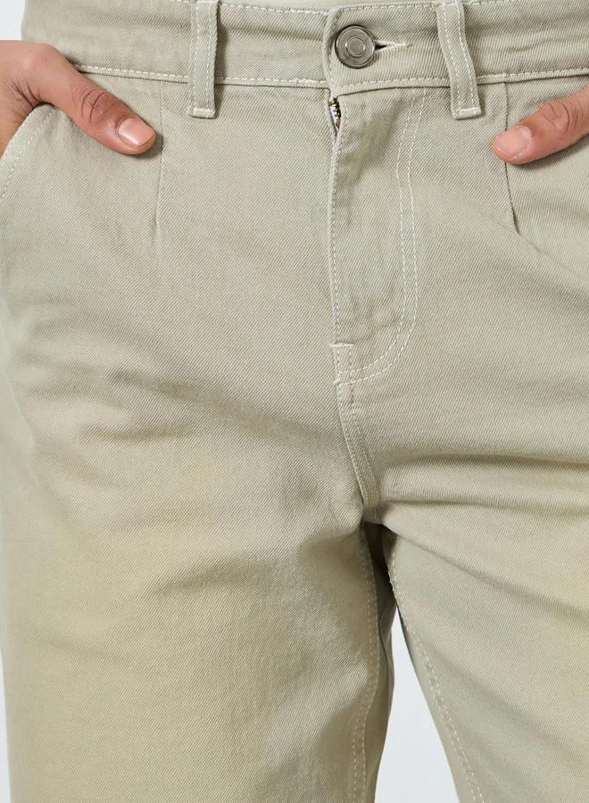 Styli Men Beige Relaxed Fit Pleated Jeans